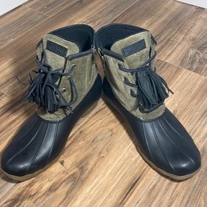 Women Sperry Duckboots NEW!!